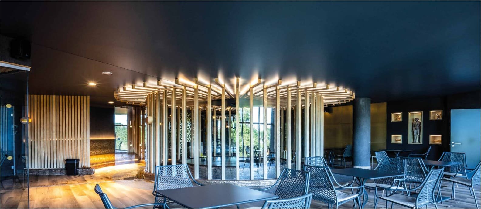 Spanndecke im Tervise Paradiis Spa Hotel & Water Park in Estland – Referenz von Vectadesign
